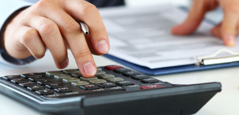 How Do You Calculate Business Tax?