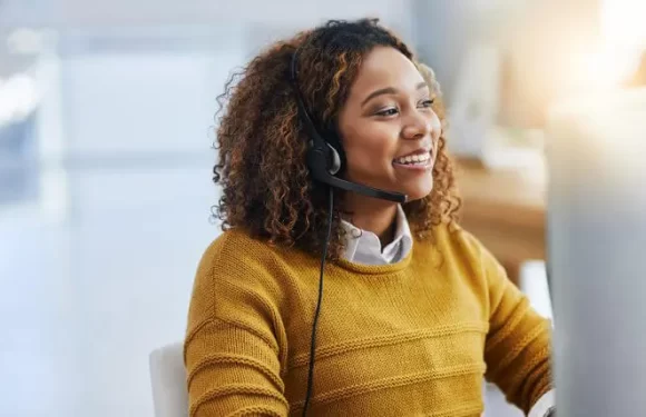 The Benefits of Becoming a Customer Service Agent