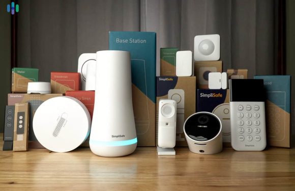 Marketing AI-Powered Gadgets: How to Sell the Magic (Without the Mystery)